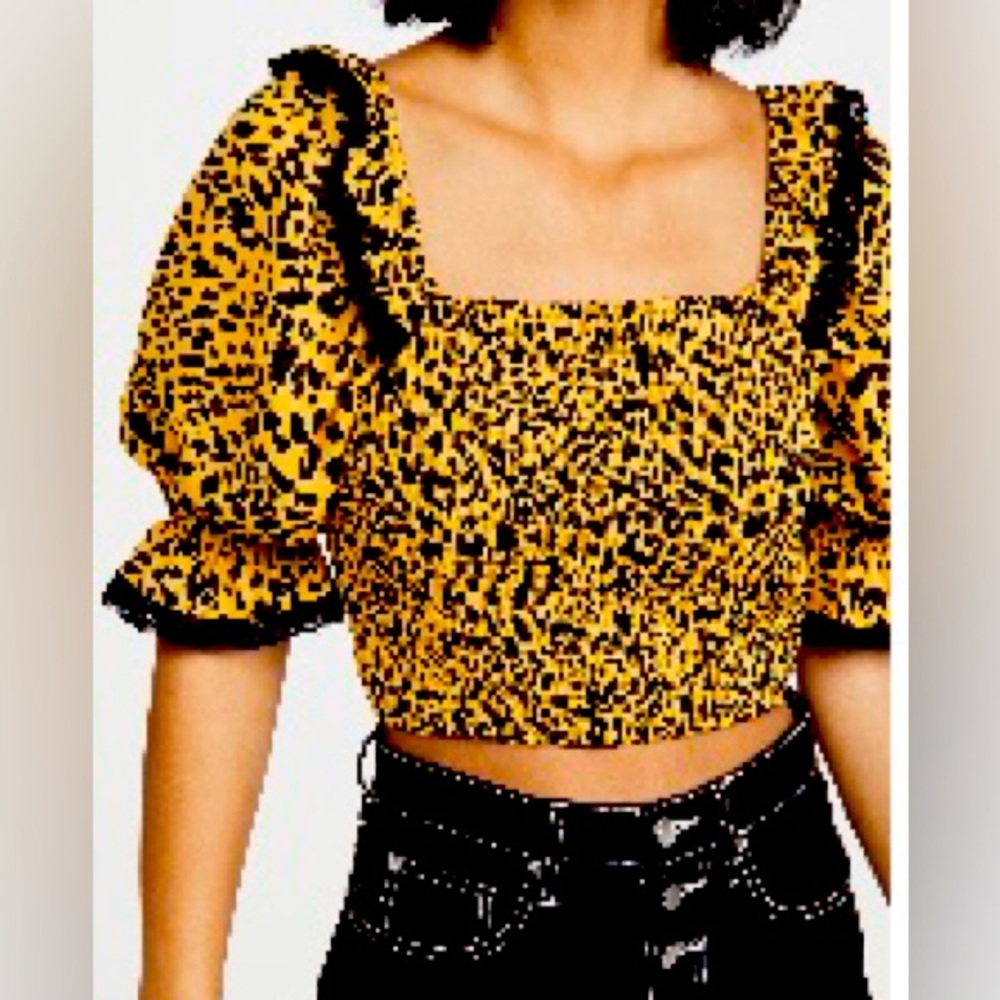 English Factory Ruffle Sleeve Leopard Print Top - Picture 2 of 5